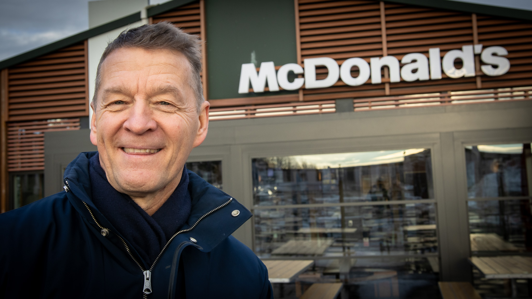 Under 17 &aring;r drev han Mcdonald's i Norrt&auml;lje
